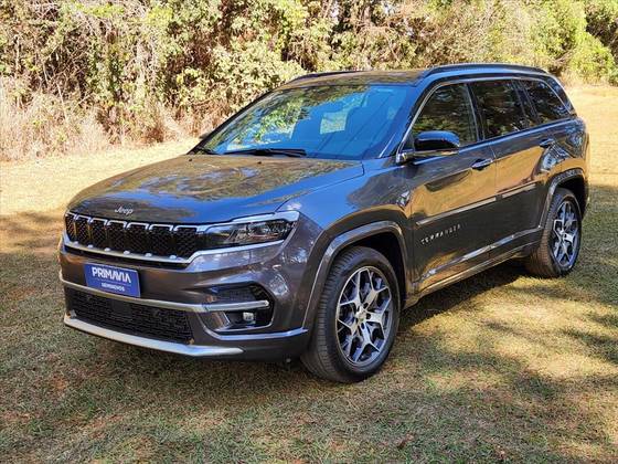 JEEP COMMANDER 1.3 T270 TURBO FLEX OVERLAND AT6 JEEP COMMANDER 1.3 T270 TURBO FLEX OVERLAND AT6